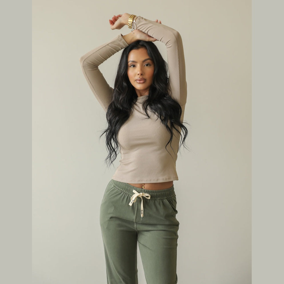 Ribbed Round Neck Long Sleeve Top