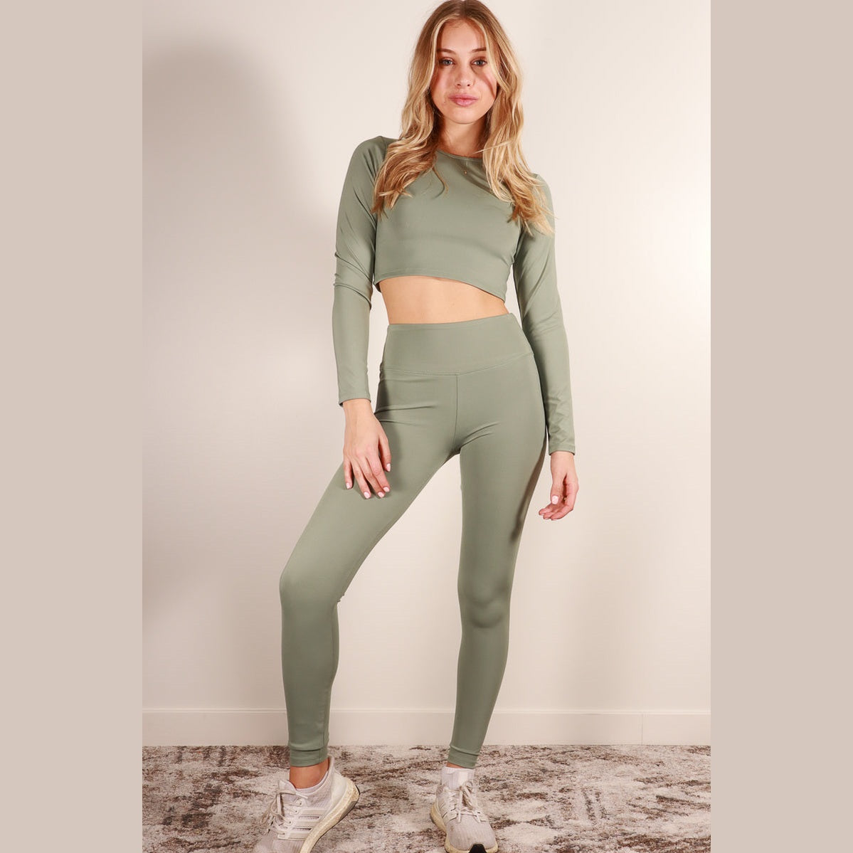 Long Sleeve Crop Top & High Waist Leggings Activewear Set