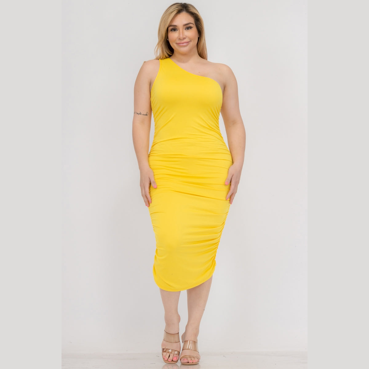 Plus Size Sexy Solid Color Ruched One Shoulder Midi Bodycon Dress