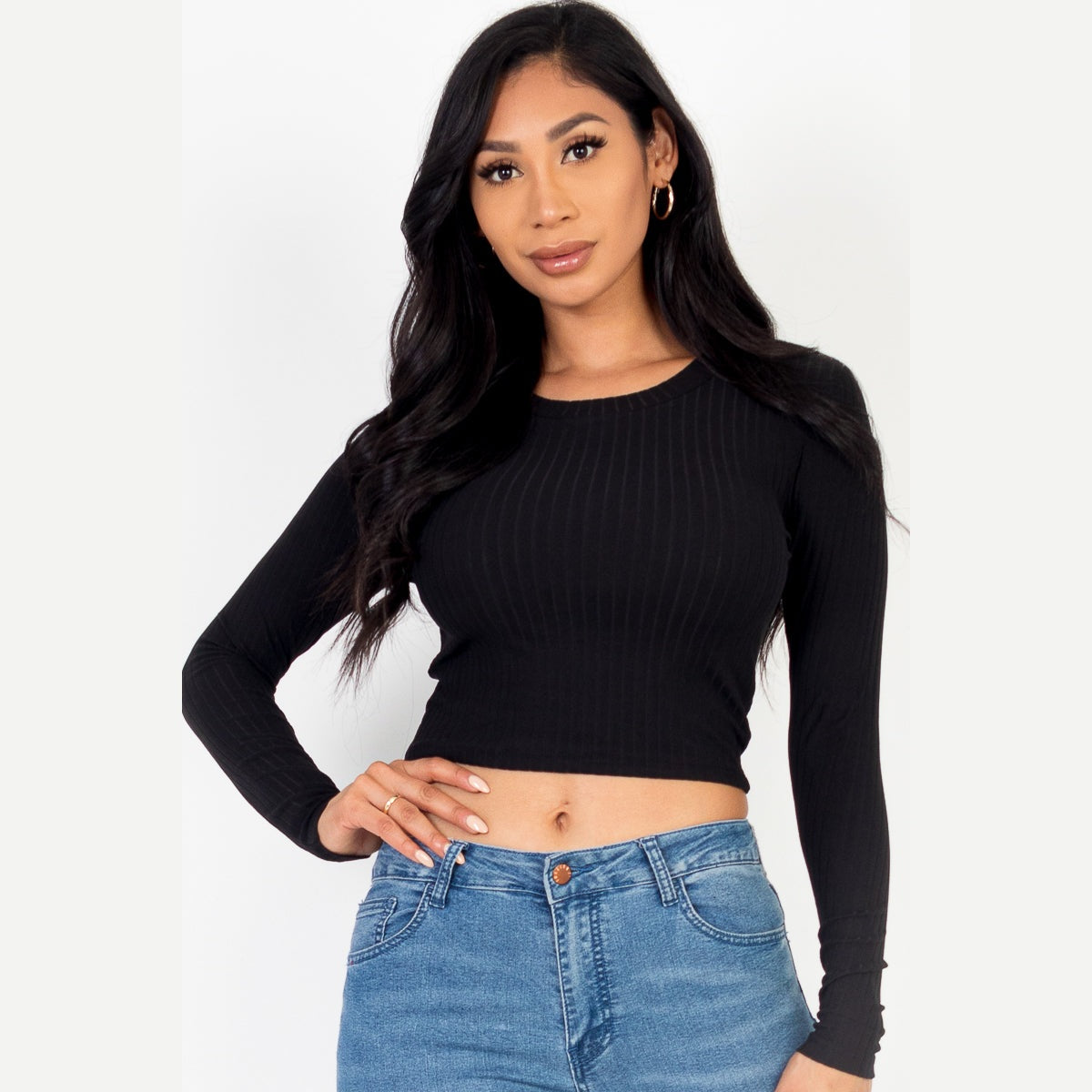 Long Sleeve Round Neck Basic Crop Top