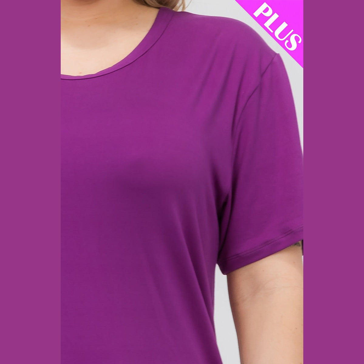 Plus Size Basic Short Sleeve T-shirt