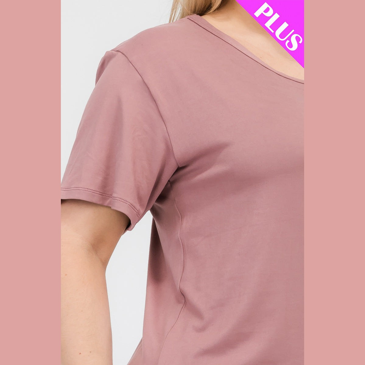 Plus Size Basic Short Sleeve T-shirt
