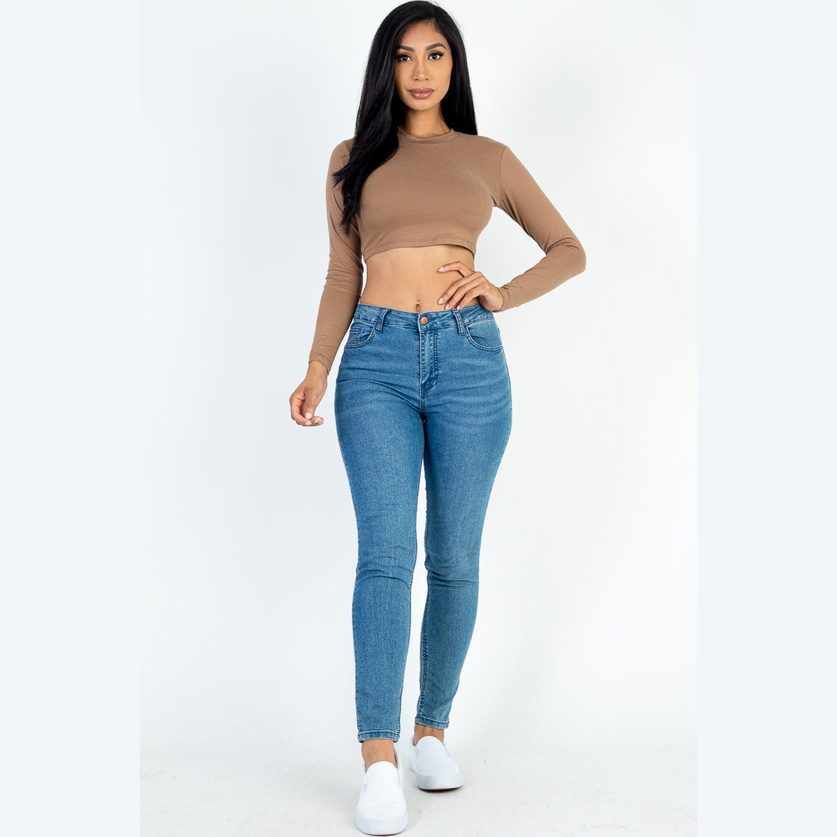 Crew Neck Long Sleeve Cropped Top