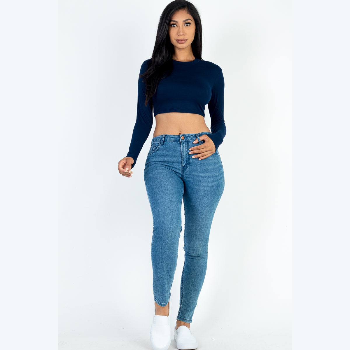 Crew Neck Long Sleeve Cropped Top