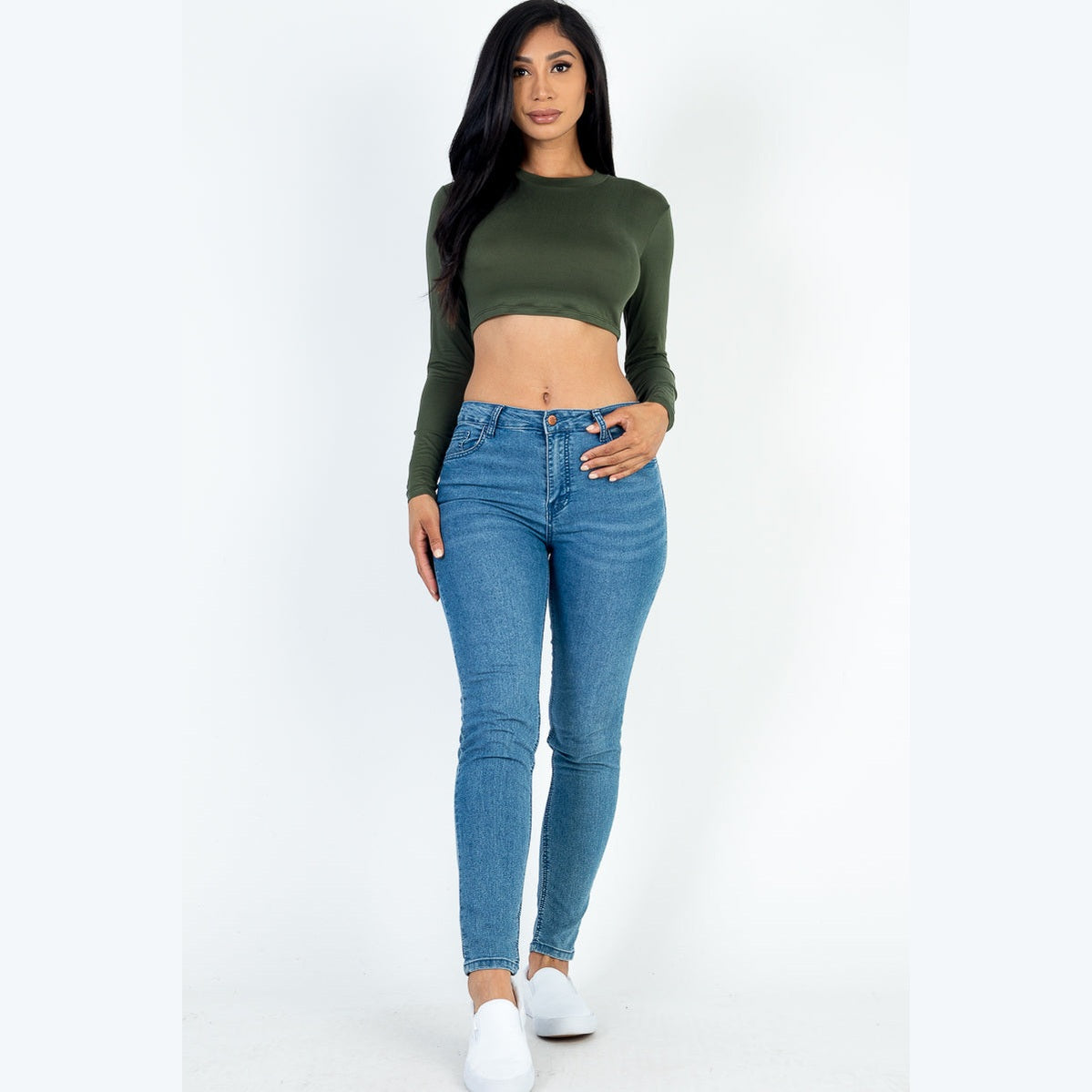 Crew Neck Long Sleeve Cropped Top