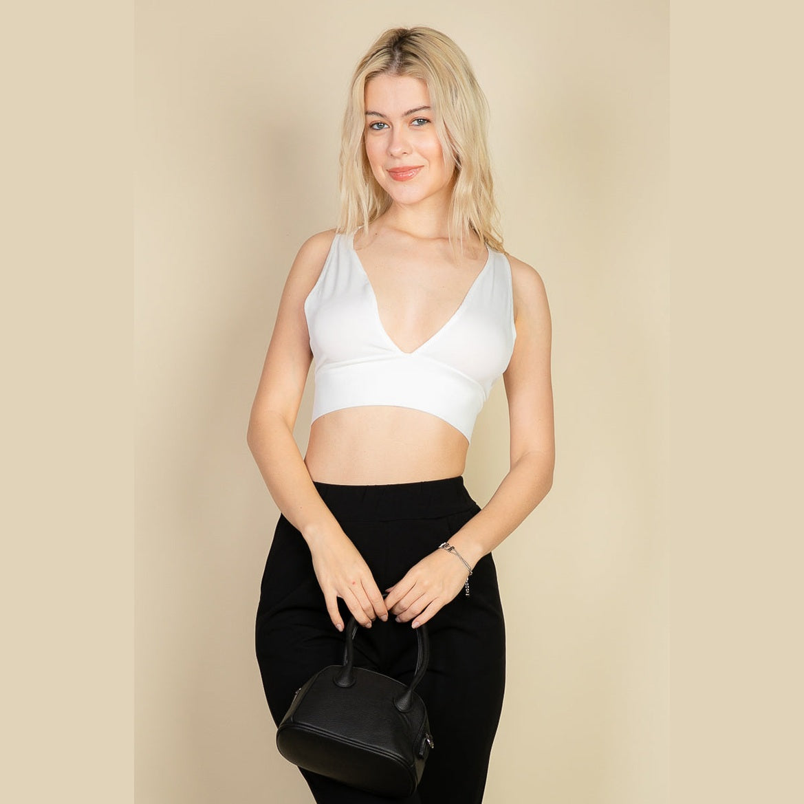 Ribbed Knit Plunge Neck Crop Top
