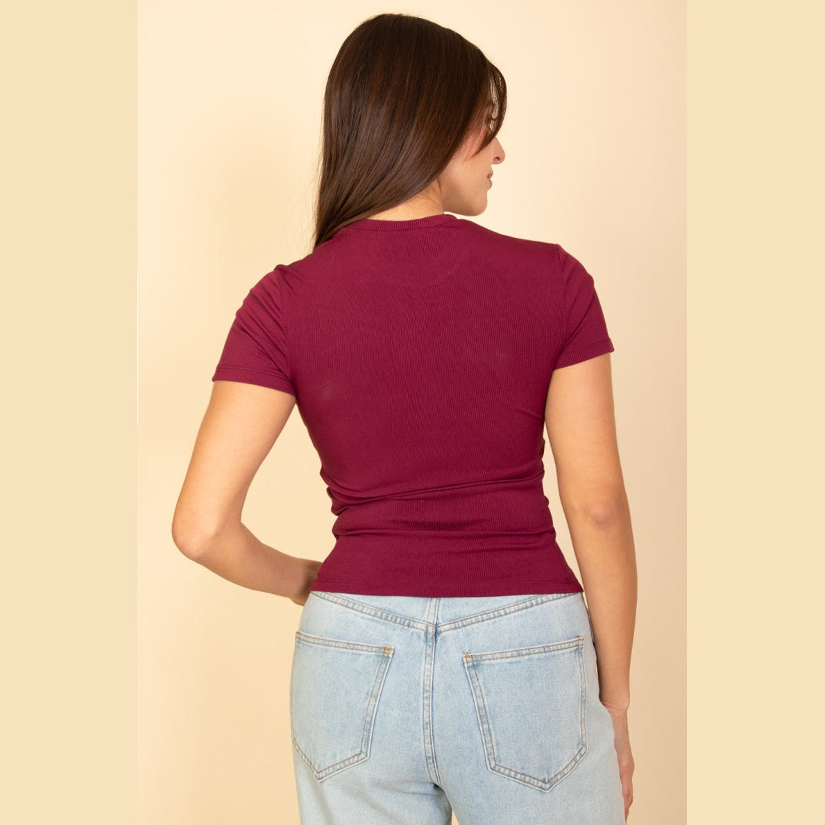 Ribbed Round Neck Short Sleeve Top
