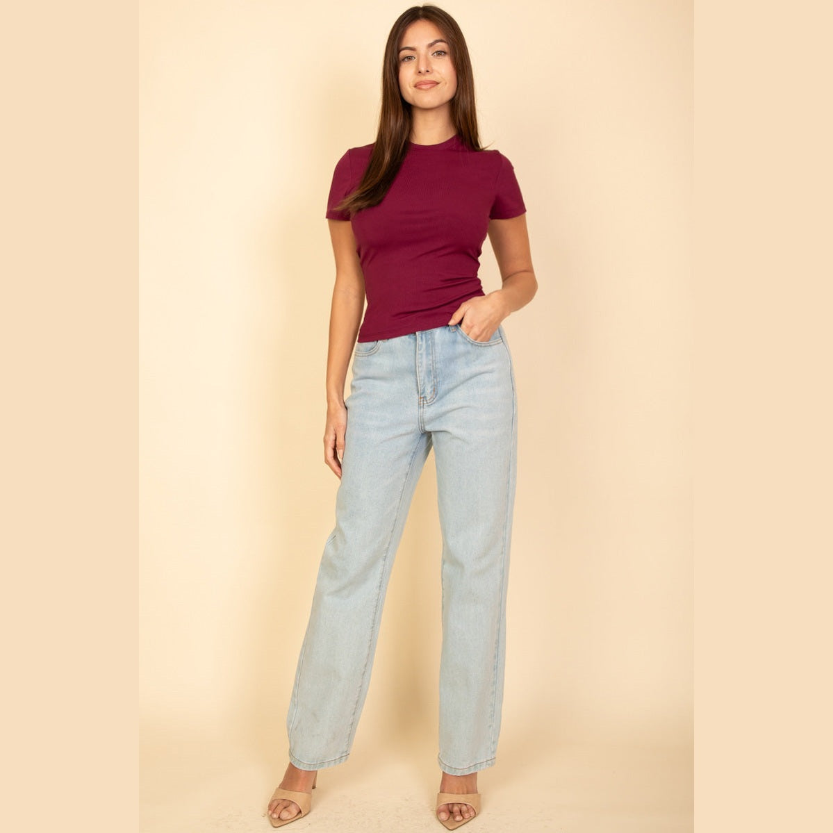 Ribbed Round Neck Short Sleeve Top