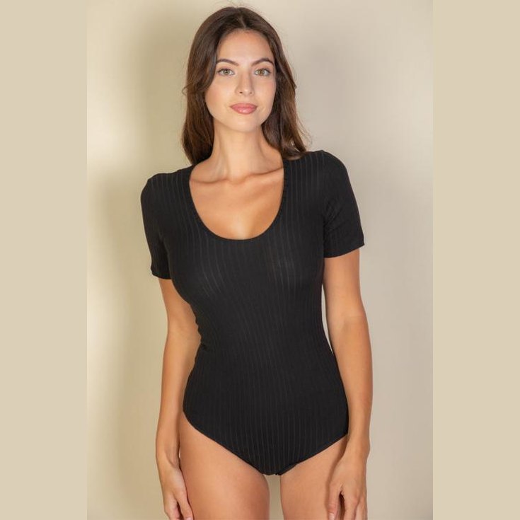 Ribbed Scoop Neck Short Sleeve Bodysuit