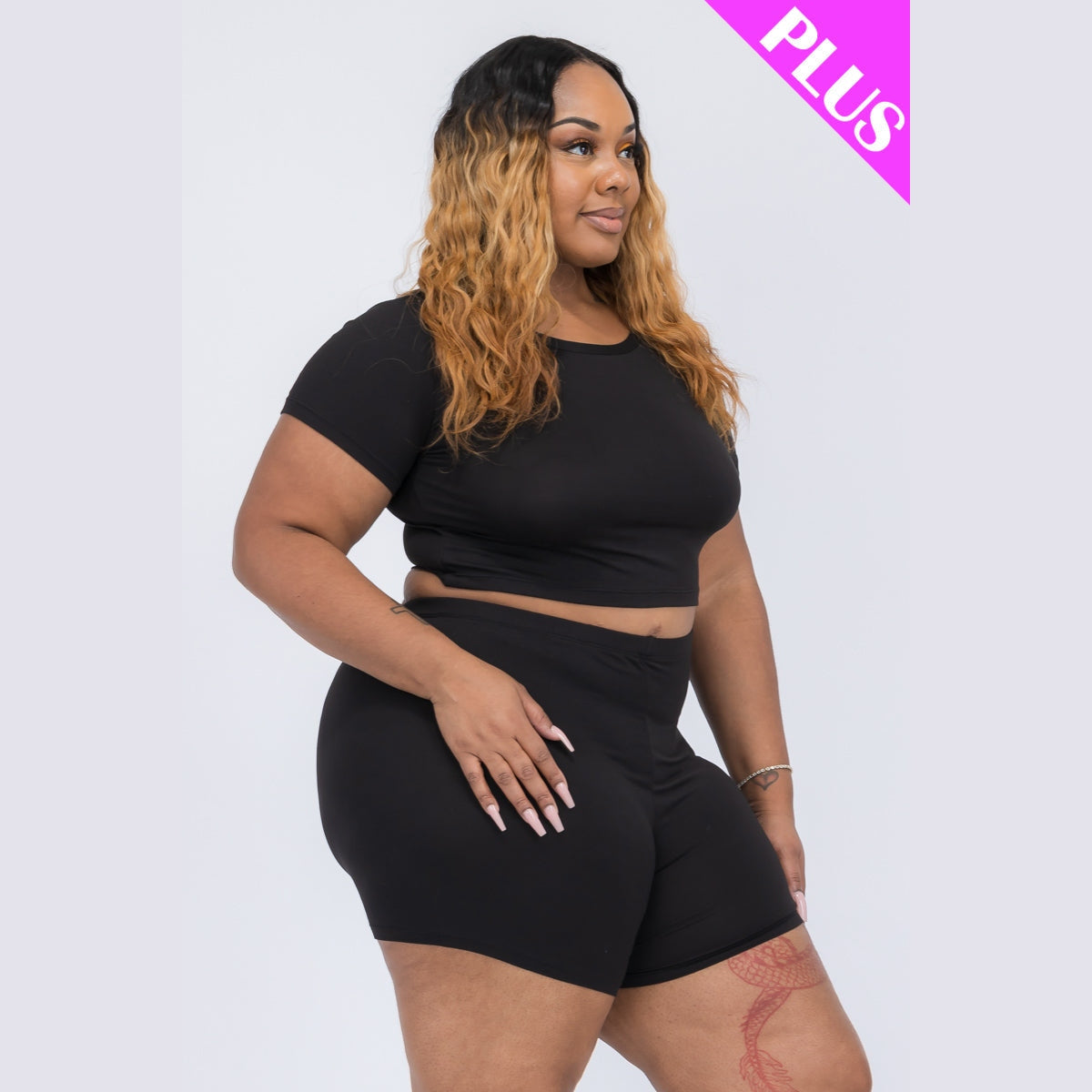 Plus Size Short Sleeve Crop Top & Shorts Set