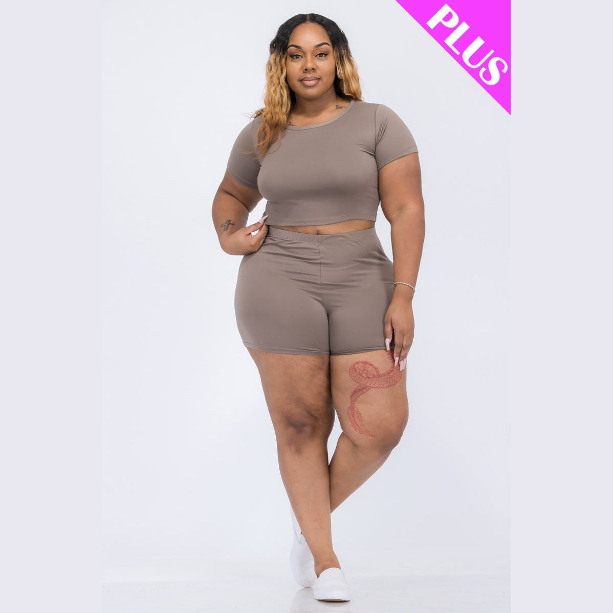 Plus Size Short Sleeve Crop Top & Shorts Set