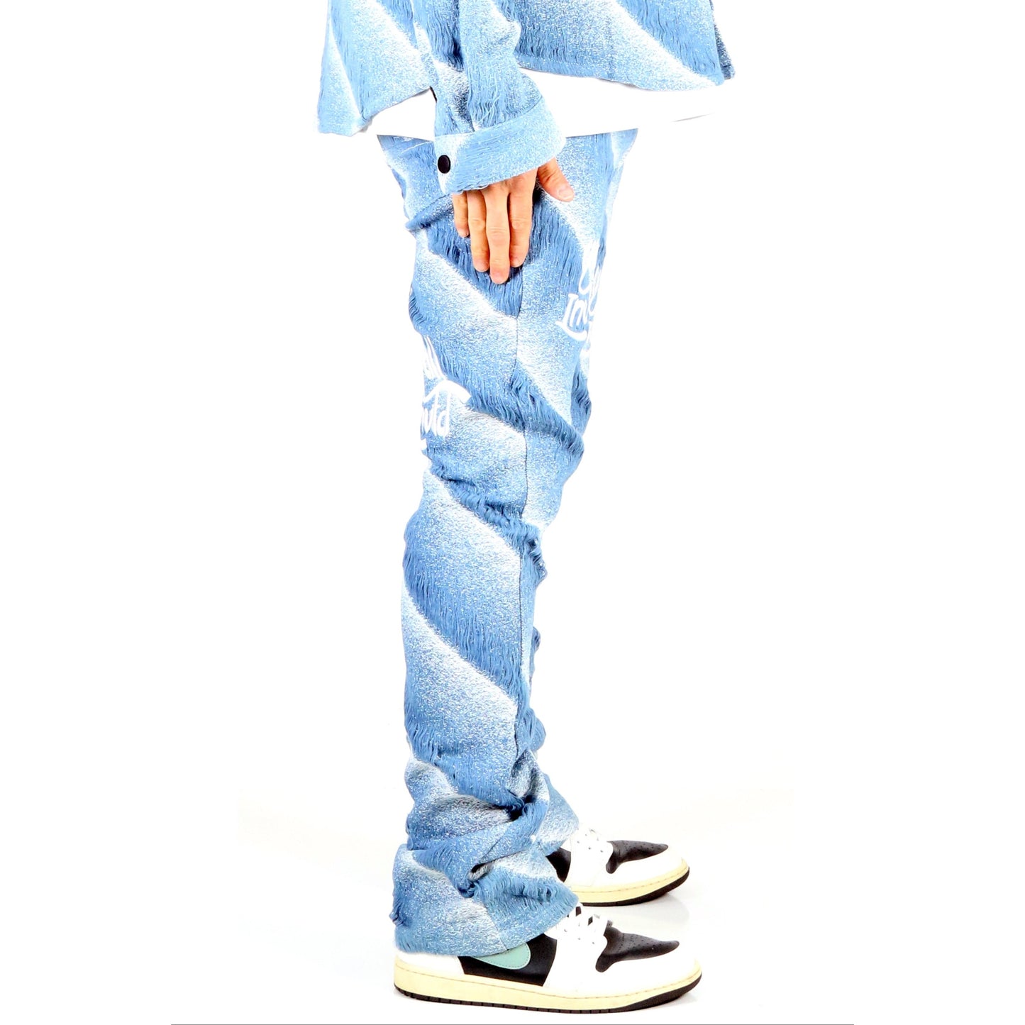 Men's premium jacquard pattern slim fit denim pant.