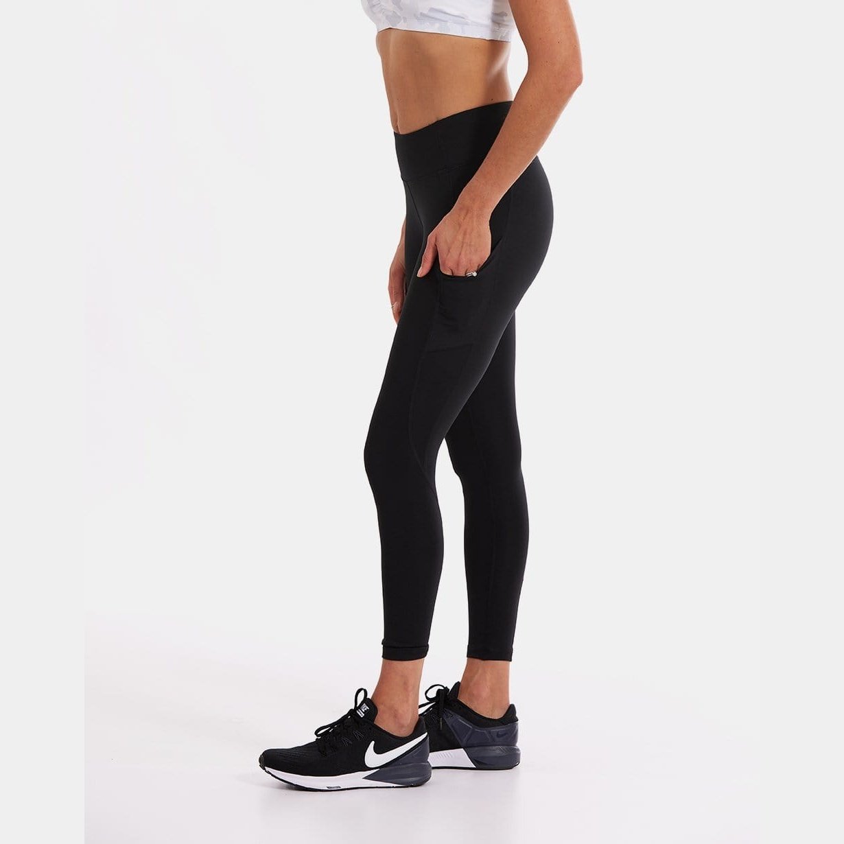 Wi-Thi Mid-Rise Pocketed Legging – Booya Black