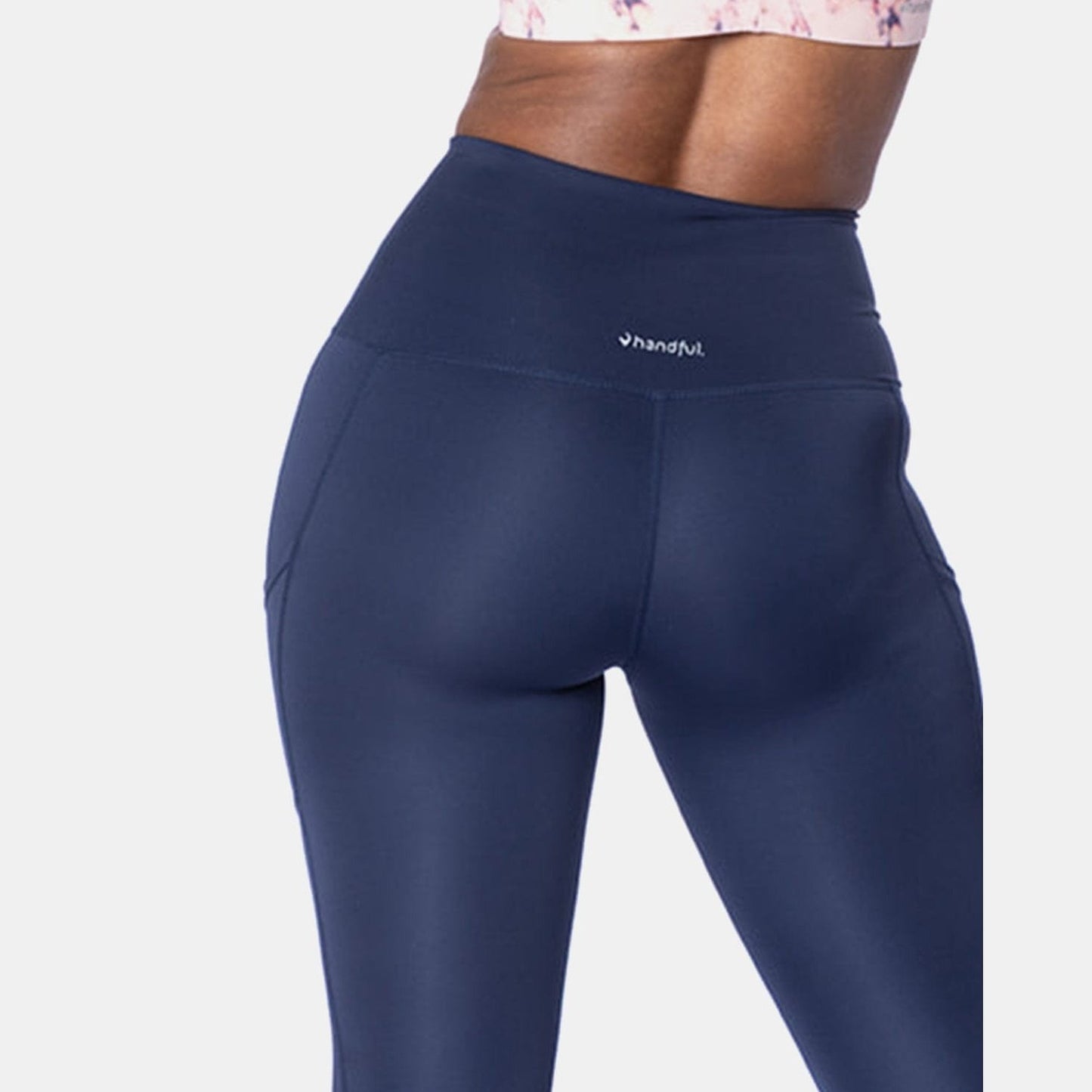 Hi Five Pocketed High-Waist Legging – Night Swim Navy
