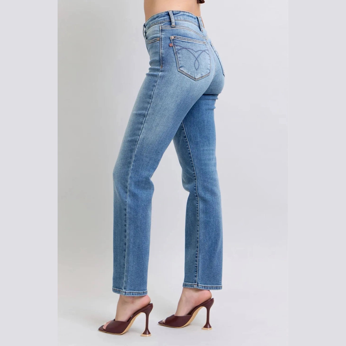 03642b29-bb0b-4e1e-bf4d-be3cae465490-Max