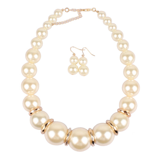 Catwalk Large Pearl Short Necklace