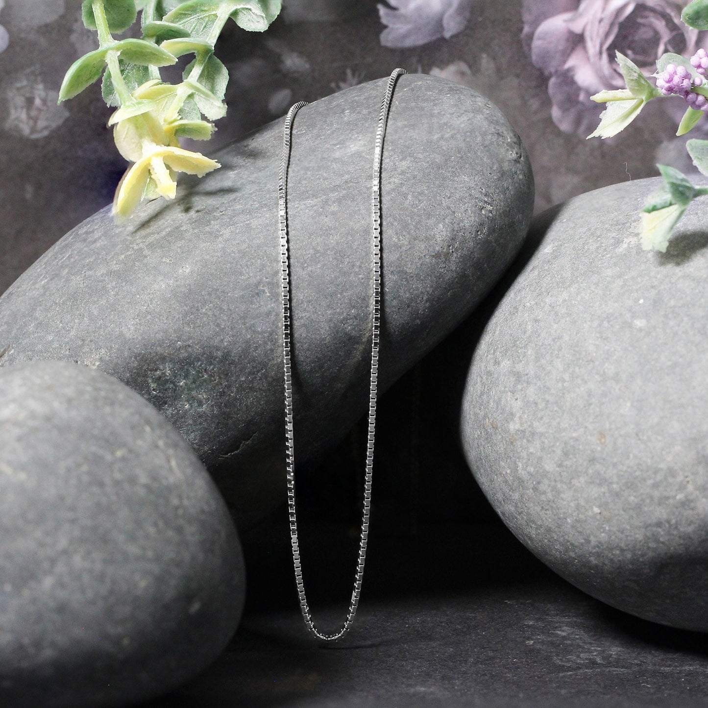 14k White Gold Classic Box Chain (0.85 mm)