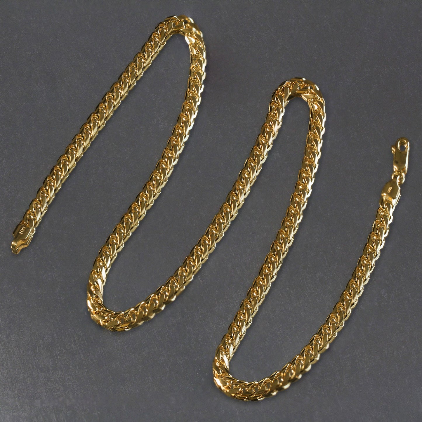 14k Yellow Gold Lite Figaro Chain (6.60 mm)