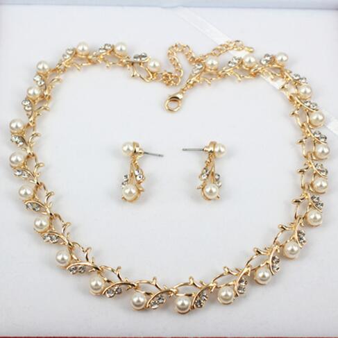 Pearl Wedding Necklace Earring Set
