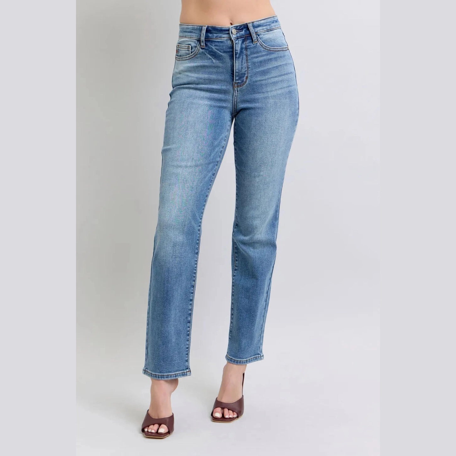 bd0932cf-0455-435a-824f-75eebef4c5b4-Max