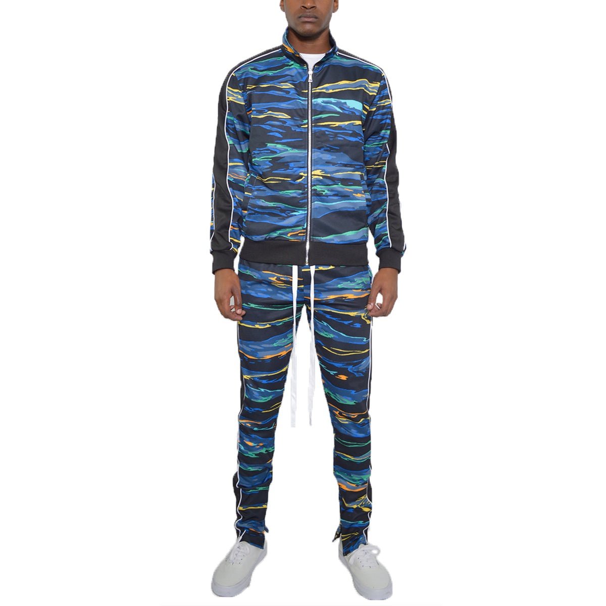 Making Moves Print Suit